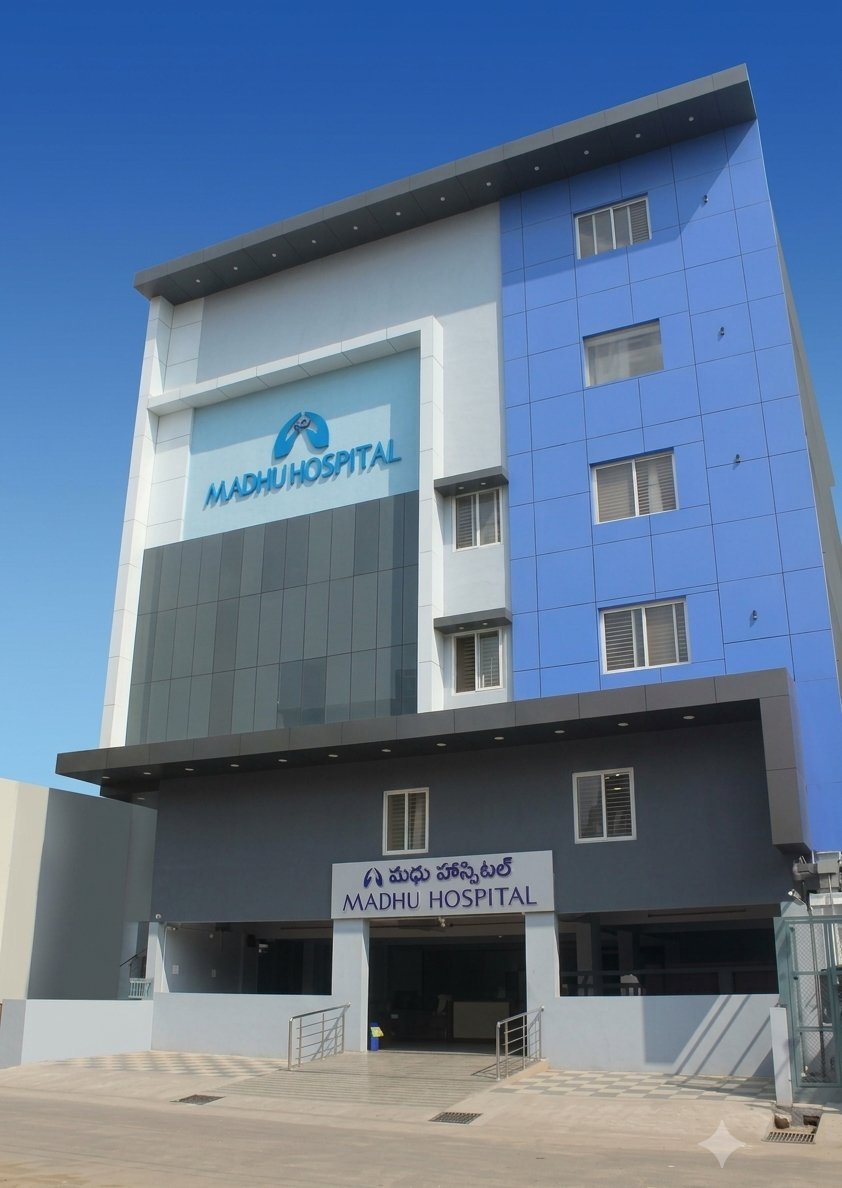 Madhu Hospital building, SKD Colony, Adoni